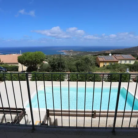 Isola Rossa Elite Tatil Evi *